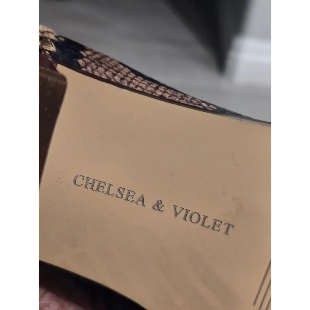 Chelsea & Violet 